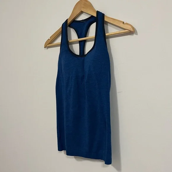 Lululemon Ebb & Flow Racerback Tank  Heathered Rugged Blue/Heathered Inkwell 6 - Picture 10 of 16